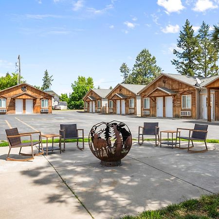 Spirit Lake Moose Inn מראה חיצוני תמונה